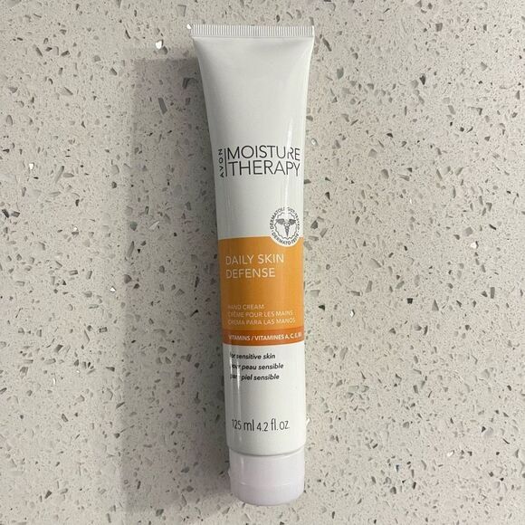 Avon Moisture Therapy Daily Skin Defense Sensitive Skin Hand Cream 4.2 fl oz - Picture 2 of 11
